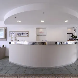 Ambrosio La Corte Hotel